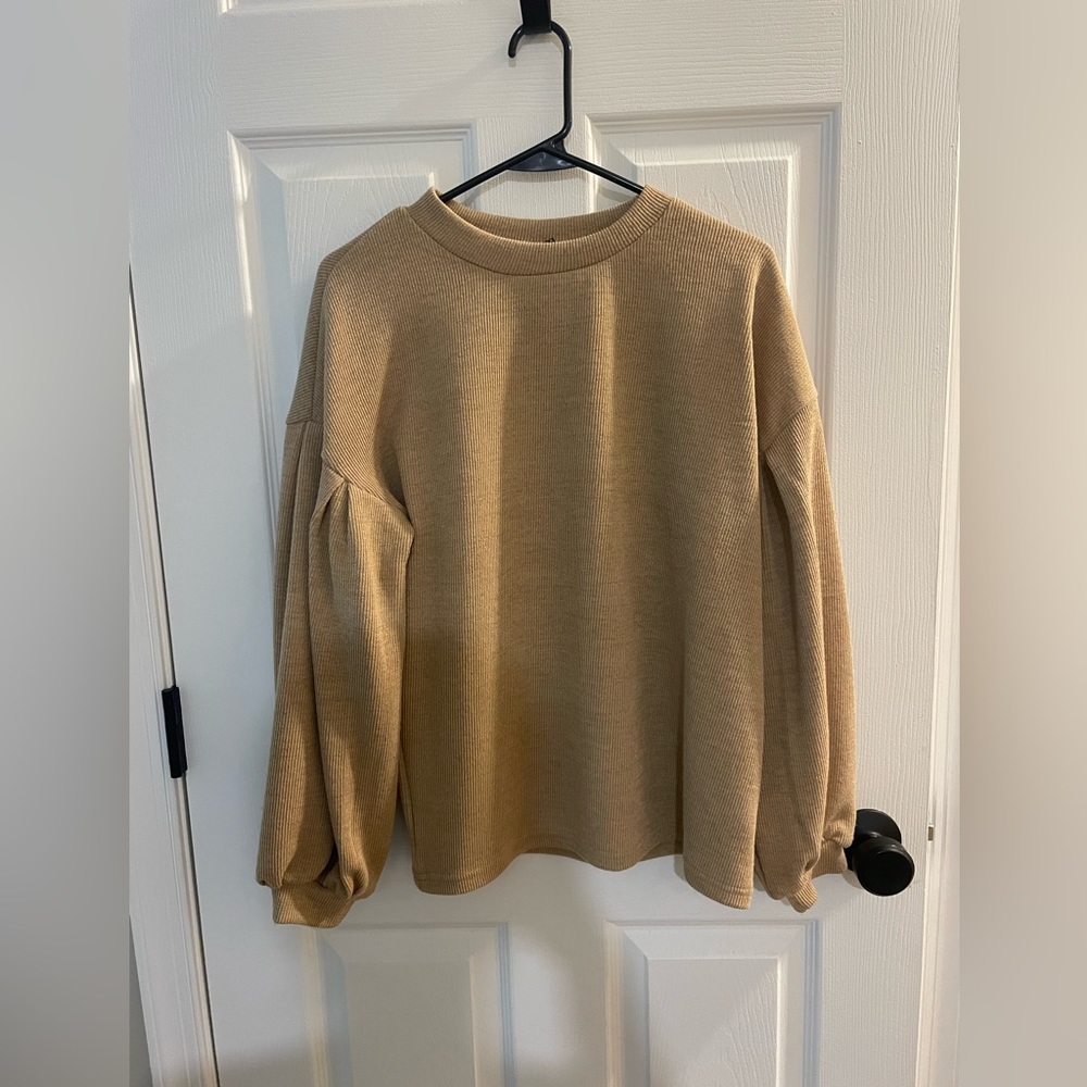 Lantern sleeve sweater